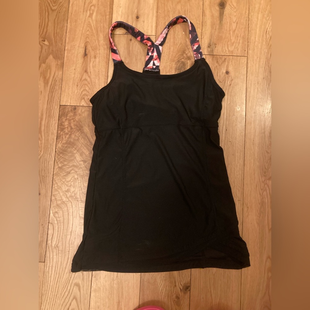 90 degrees Black Women's Tank Top with Patterned Straps built in bra xs